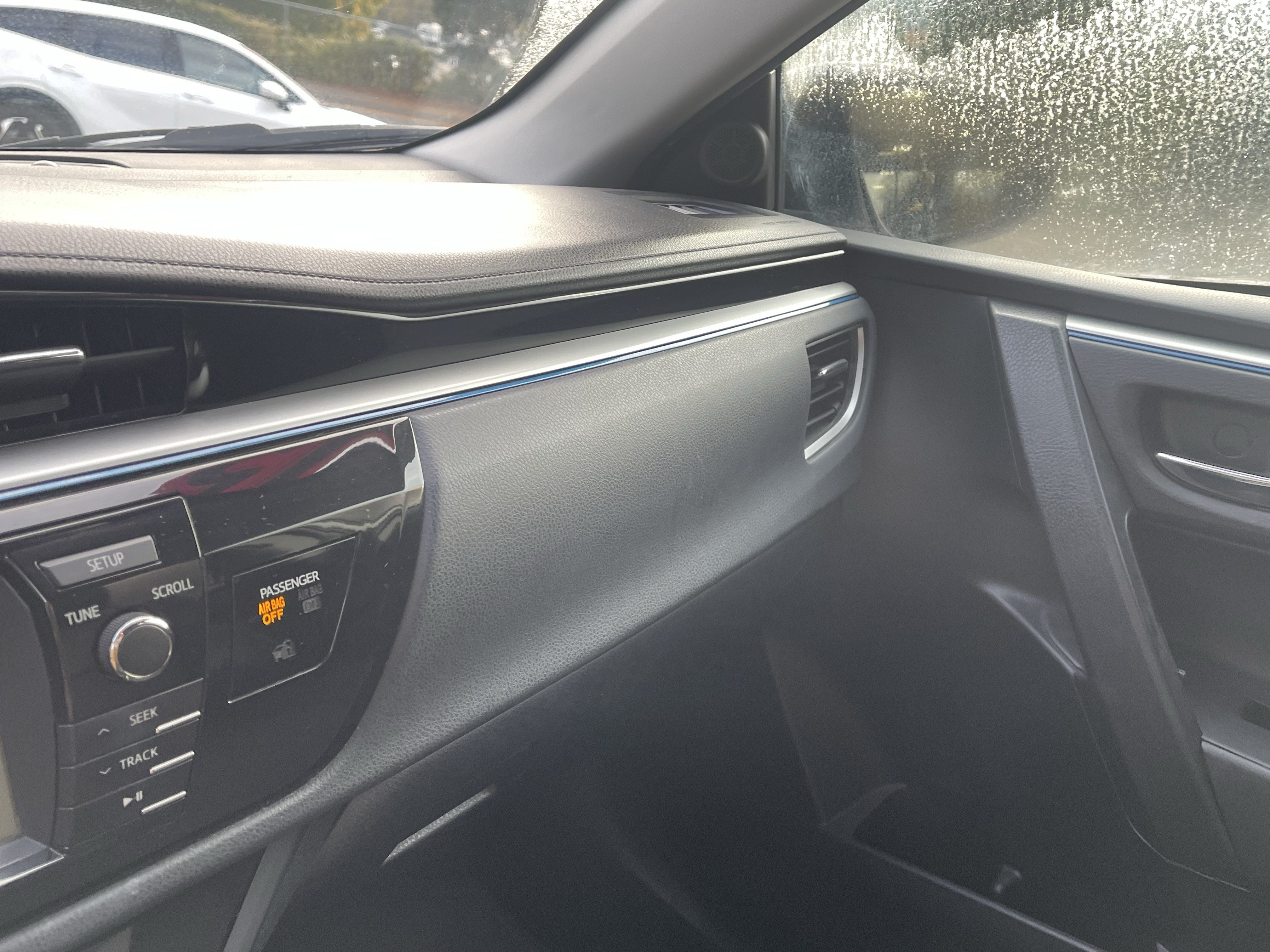 Used 2015 Toyota Corolla S FWD image 23