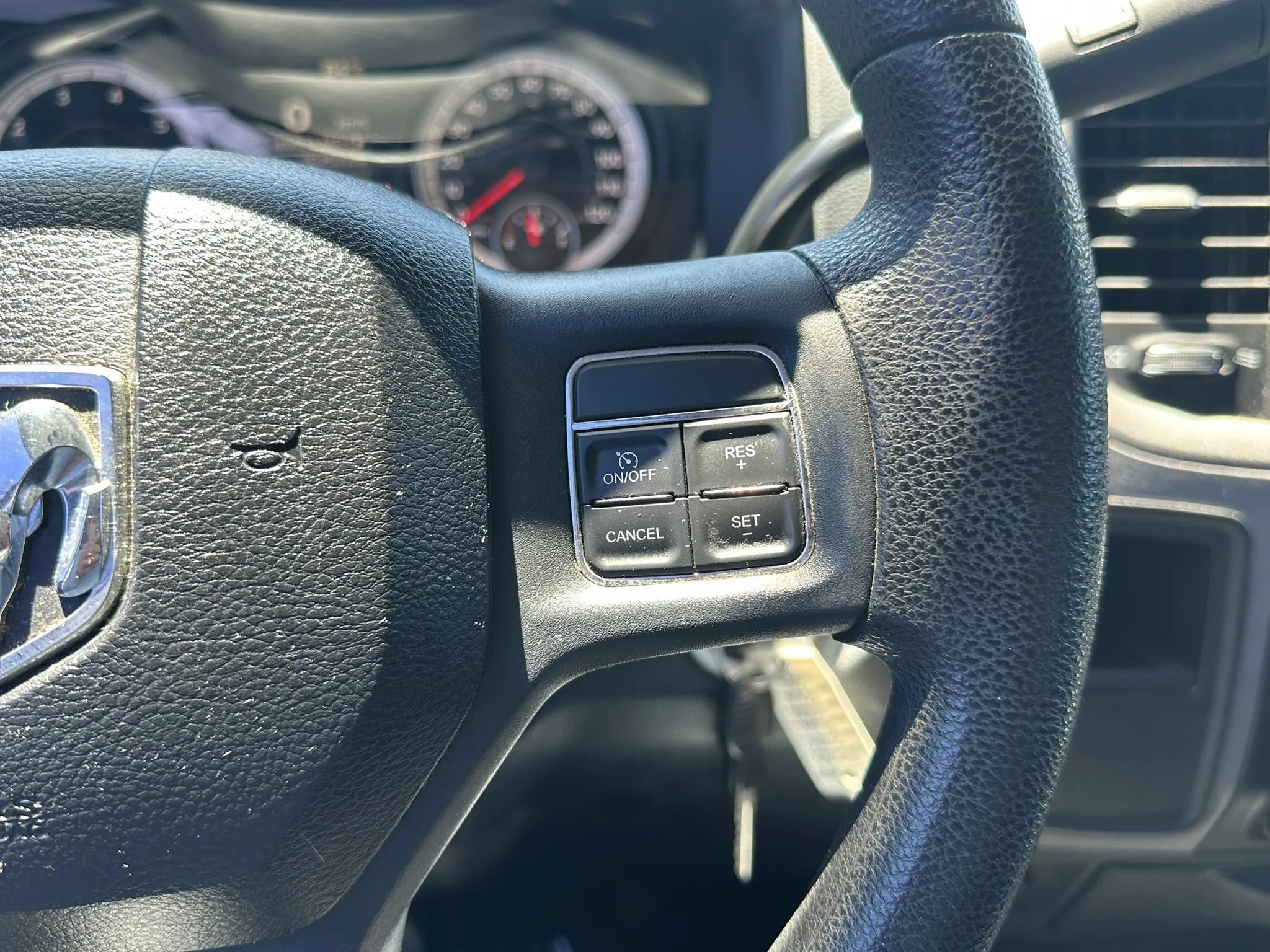 Used 2014 RAM 1500 Tradesman RWD image 23