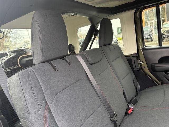 New 2026 Jeep Wrangler Unlimited Rubicon AWD/4WD image 31