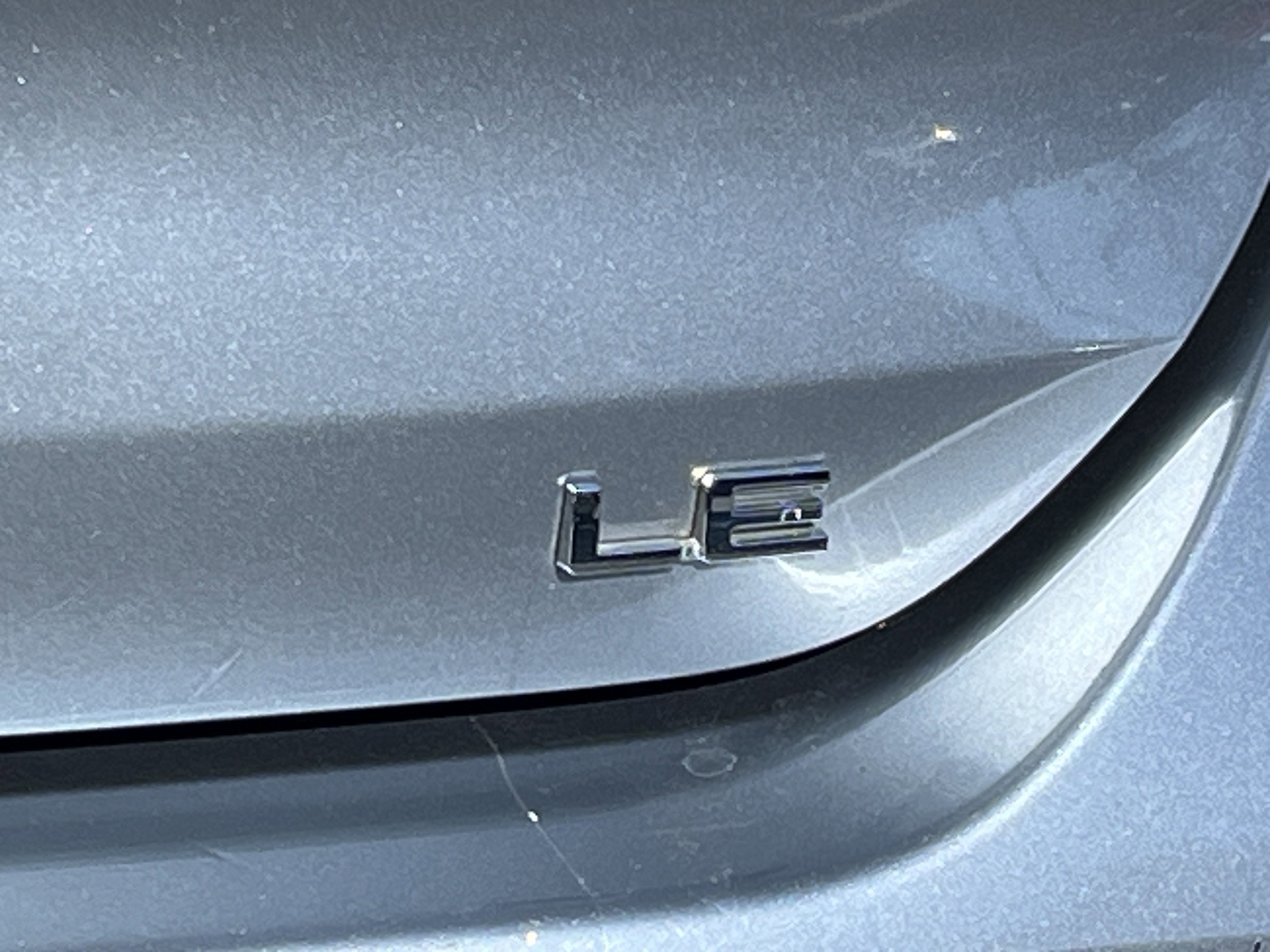 Used 2022 Toyota Highlander LE image 23