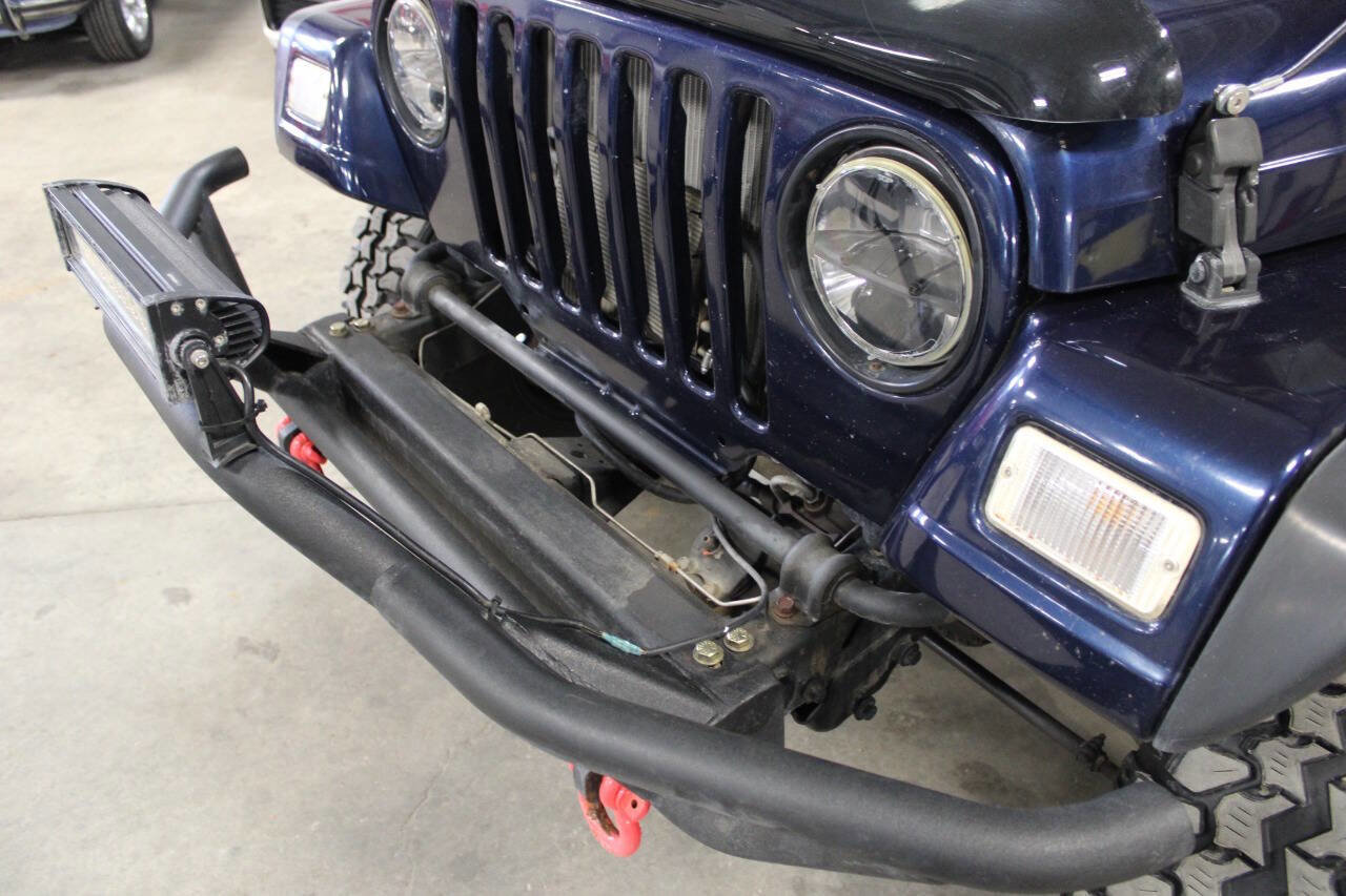 Used 2002 Jeep Wrangler Sport AWD/4WD image 11