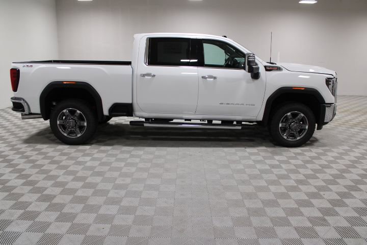 New 2025 GMC Sierra 2500 SLT w/ SLT Premium Package image 9