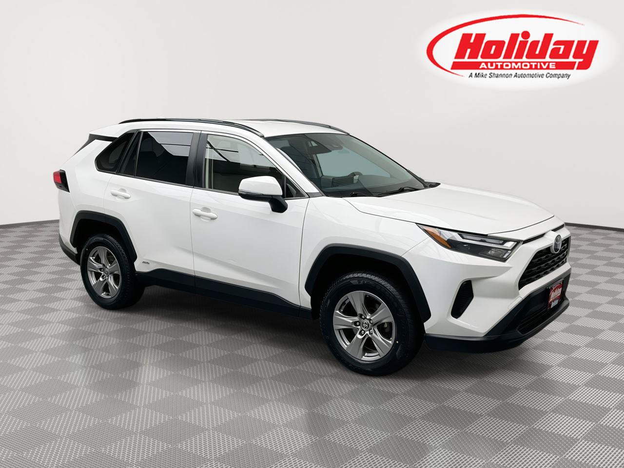 Used 2022 Toyota RAV4 XLE w/ XLE Grade Weather Package