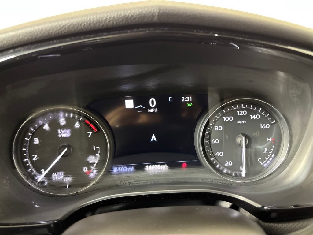 Used 2025 Cadillac XT5 Premium Luxury w/ Technology Package FWD image 26