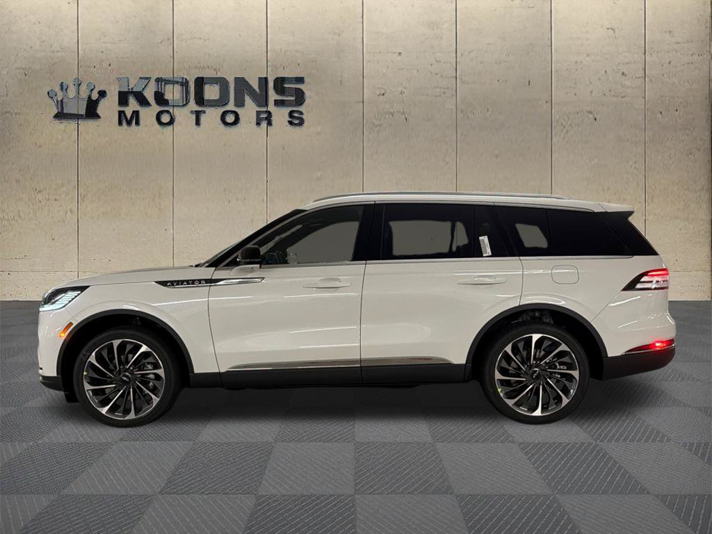 New 2027 Lincoln Aviator Reserve AWD/4WD image 4