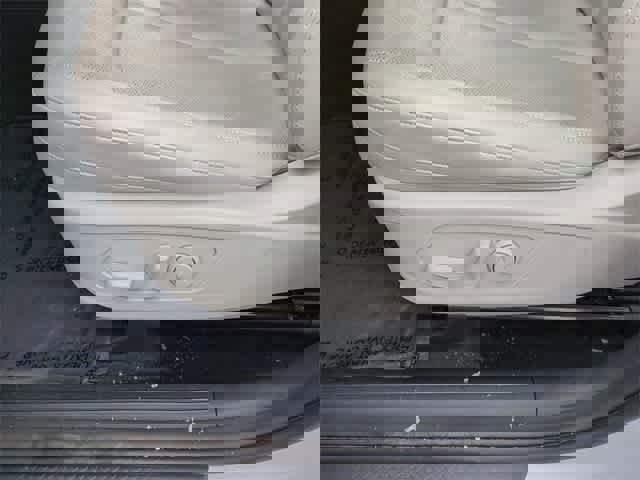 Used 2022 Kia Sorento X-Line EX image 18