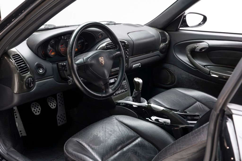 Used 2001 Porsche 911 Turbo image 2