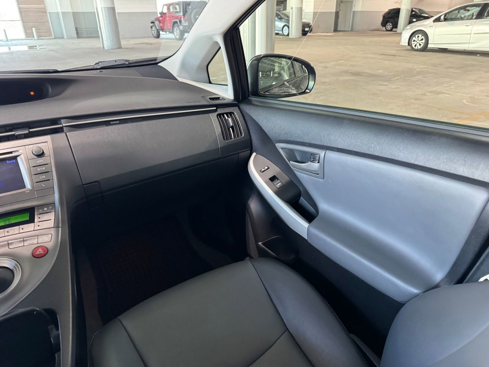 Used 2012 Toyota Prius Four image 32