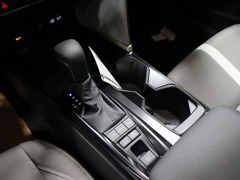 New 2026 Toyota Camry SE image 32