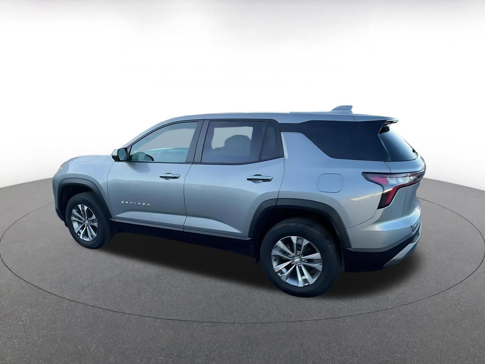 Used 2025 Chevrolet Equinox LT image 10