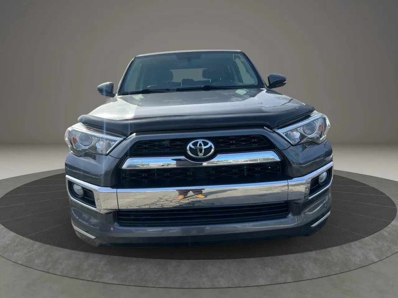 Used 2018 Toyota 4Runner Limited AWD/4WD image 2