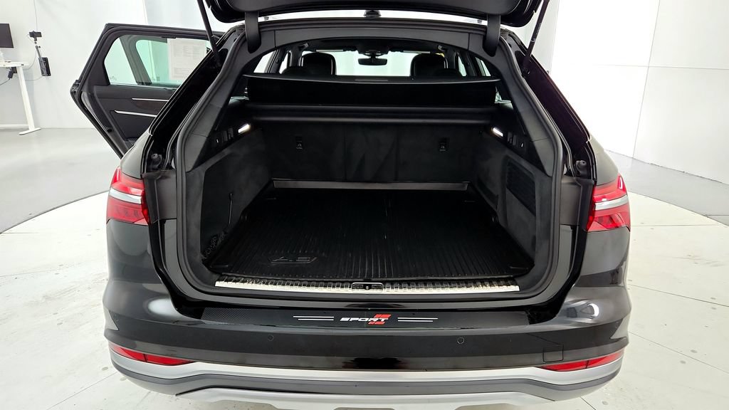 Used 2021 Audi A6 3.0T allroad Premium Plus w/ Executive Package AWD/4WD image 20