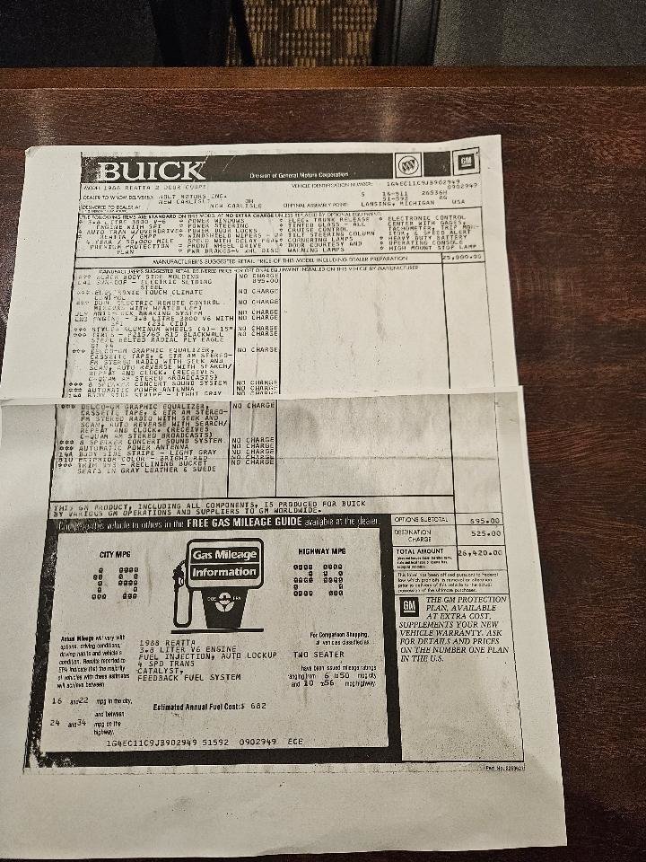 Used 1988 Buick Reatta Coupe FWD image 33
