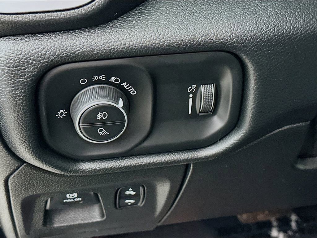 Certified 2020 RAM 1500 Big Horn image 16