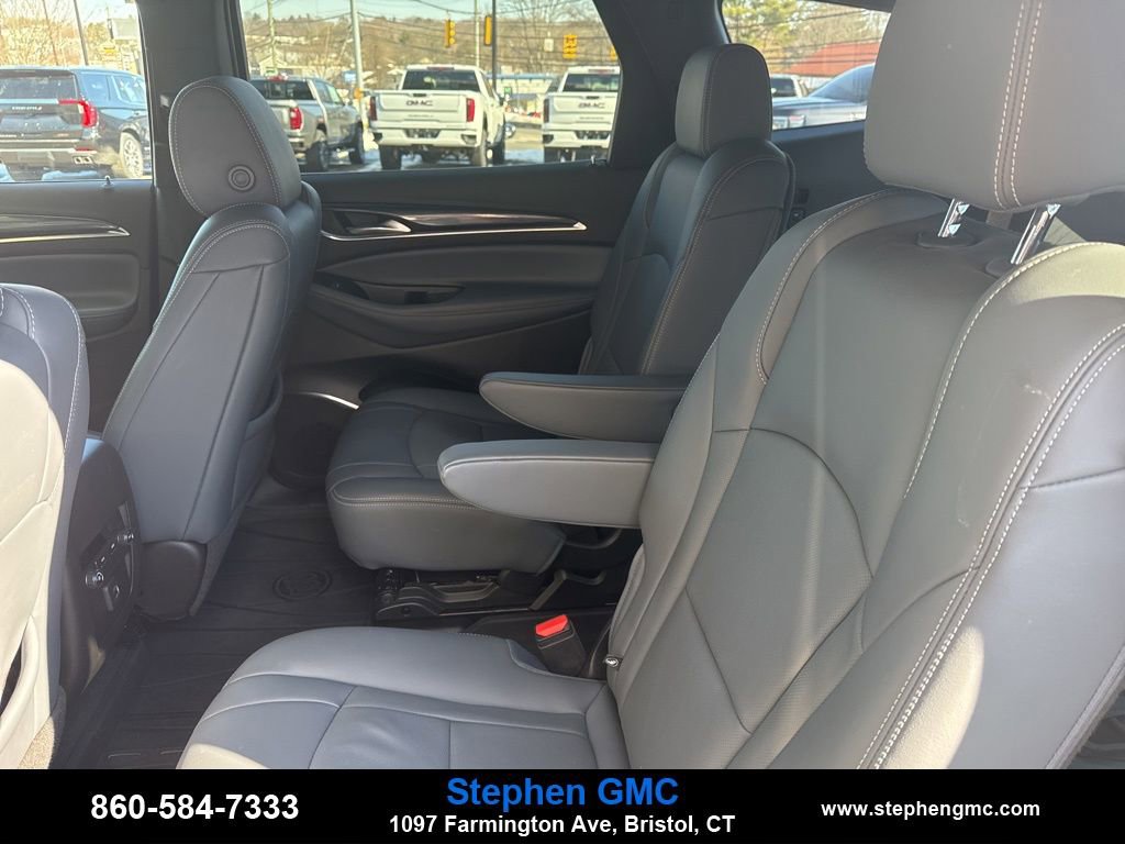 Used 2023 Buick Enclave Essence w/ Experience Buick Package image 10