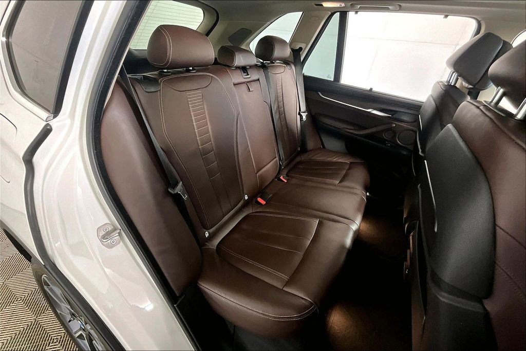 Used 2014 BMW X5 xDrive50i image 27