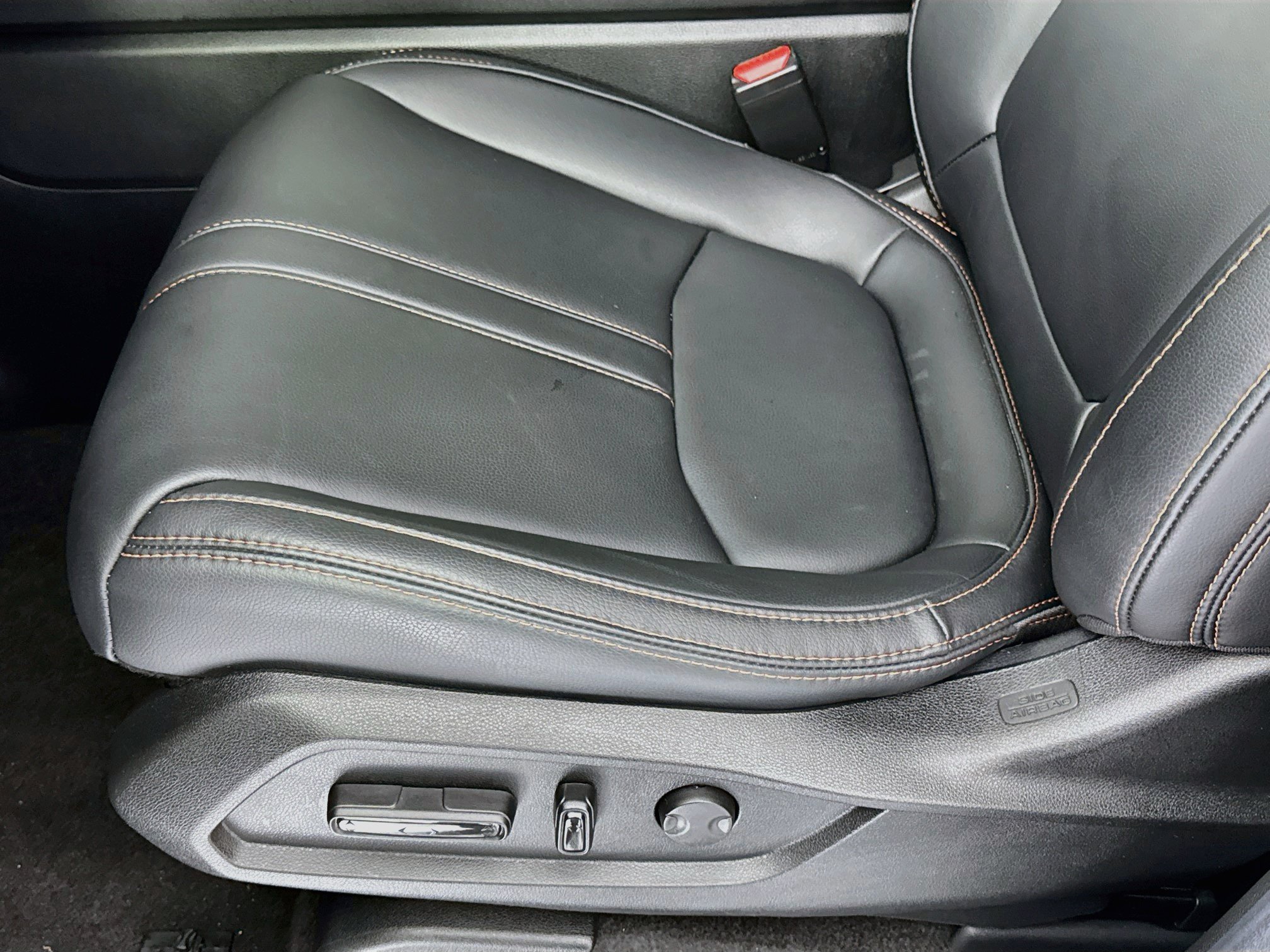 Certified 2025 Honda Pilot TrailSport image 18