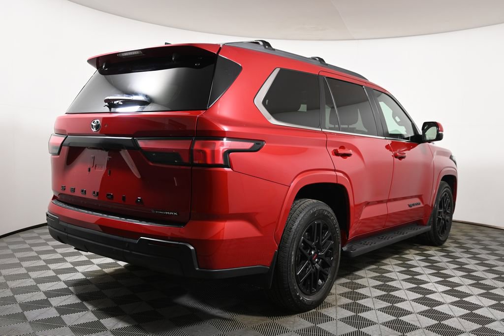 Used 2025 Toyota Sequoia SR5 w/ SR5 Premium Package image 7