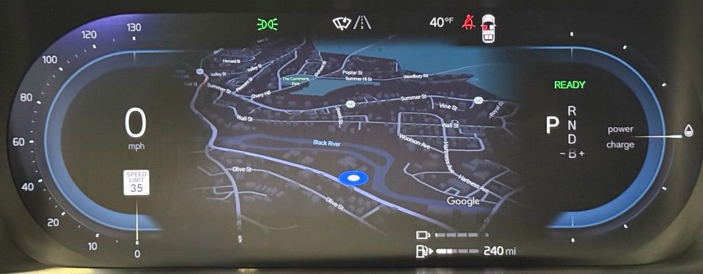 Used 2024 Volvo XC90 T8 Core image 26