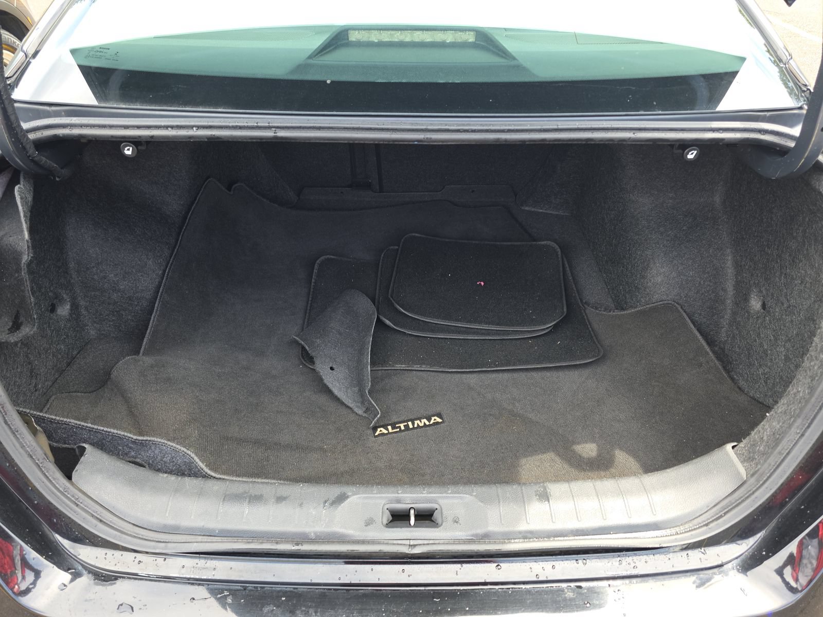 Used 2019 Nissan Altima 2.5 S FWD image 11