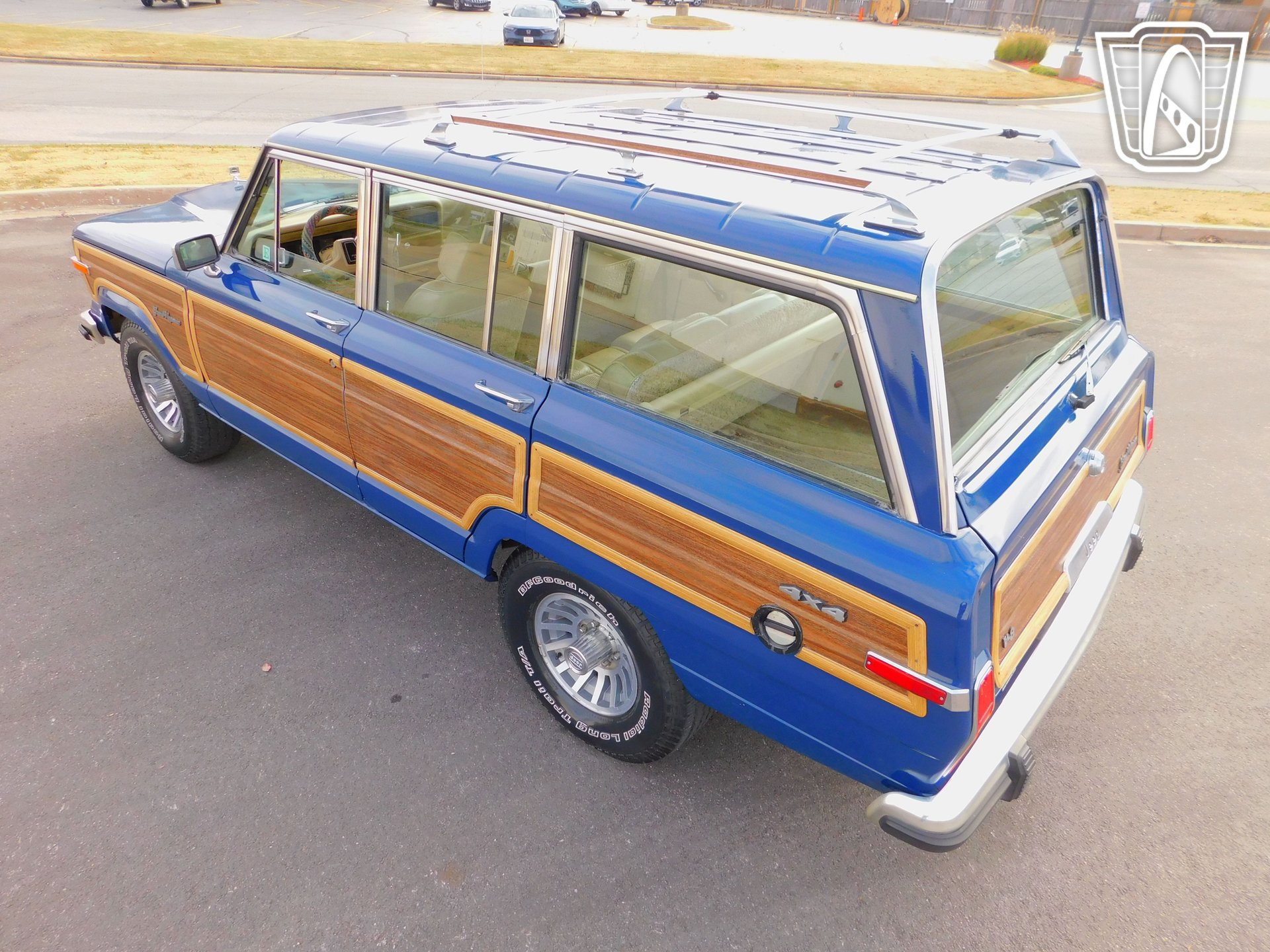 Used 1989 Jeep Grand Wagoneer AWD/4WD image 34