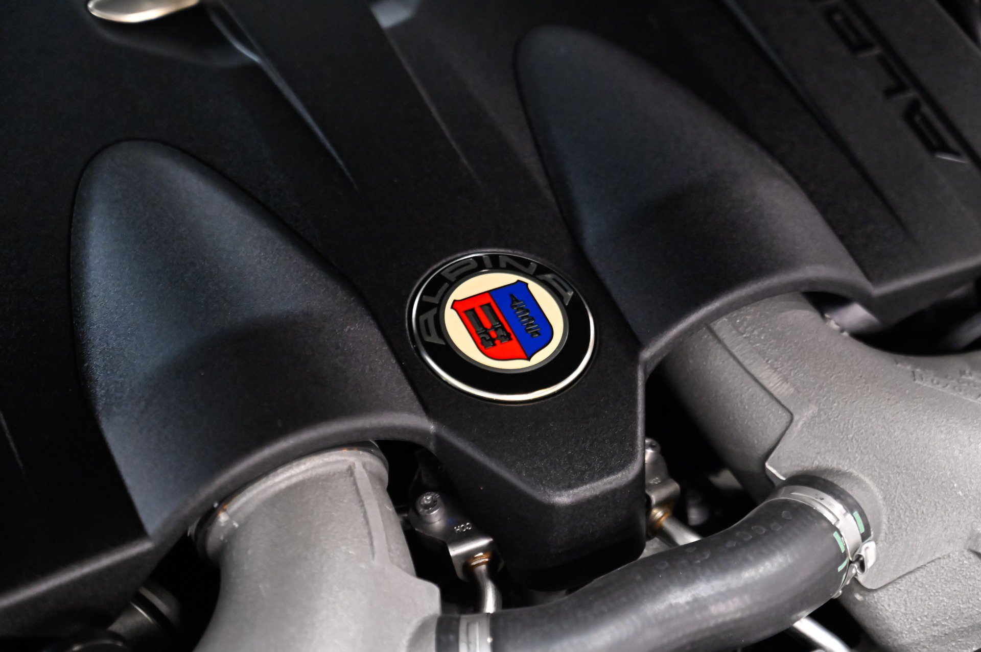 Used 2022 BMW ALPINA B7 xDrive AWD/4WD image 60