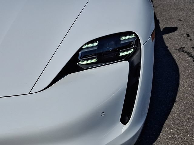 Used 2023 Porsche Taycan 4S AWD/4WD image 11