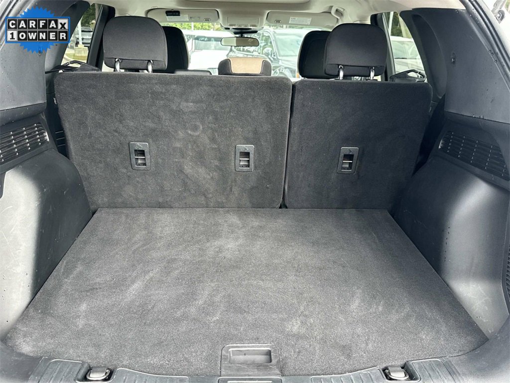 Used 2021 Ford Escape SE w/ SE Sport Appearance Package image 6