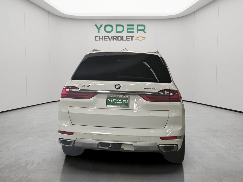 Used 2021 BMW X7 xDrive40i w/ Premium Package AWD/4WD image 8