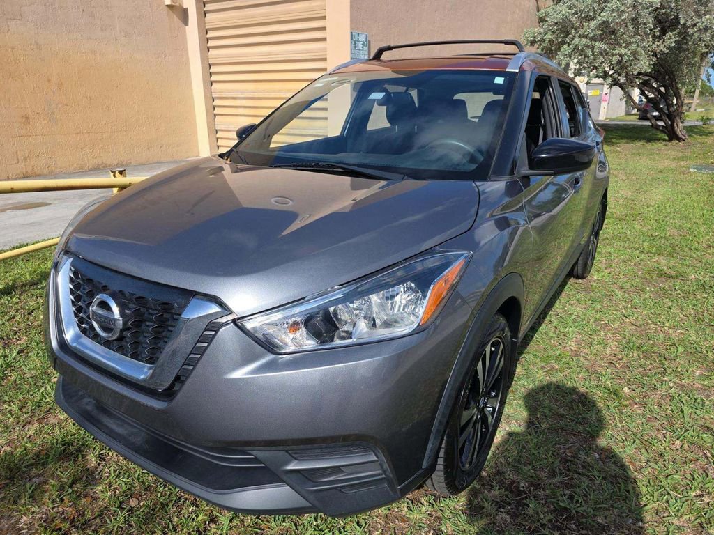 Certified 2019 Nissan Kicks SV w/ Exterior Package image 1