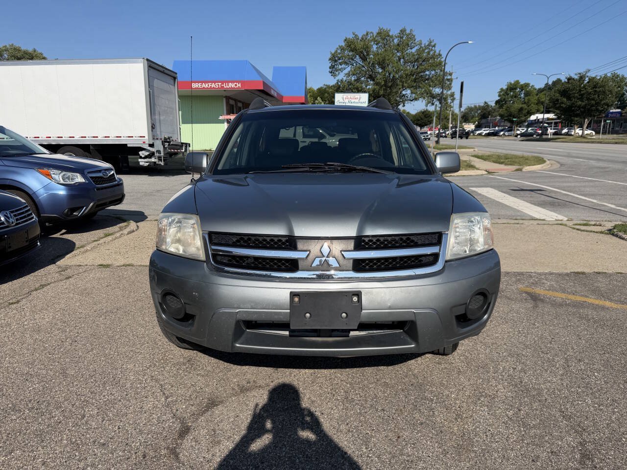 Used 2008 Mitsubishi Endeavor SE AWD/4WD image 10