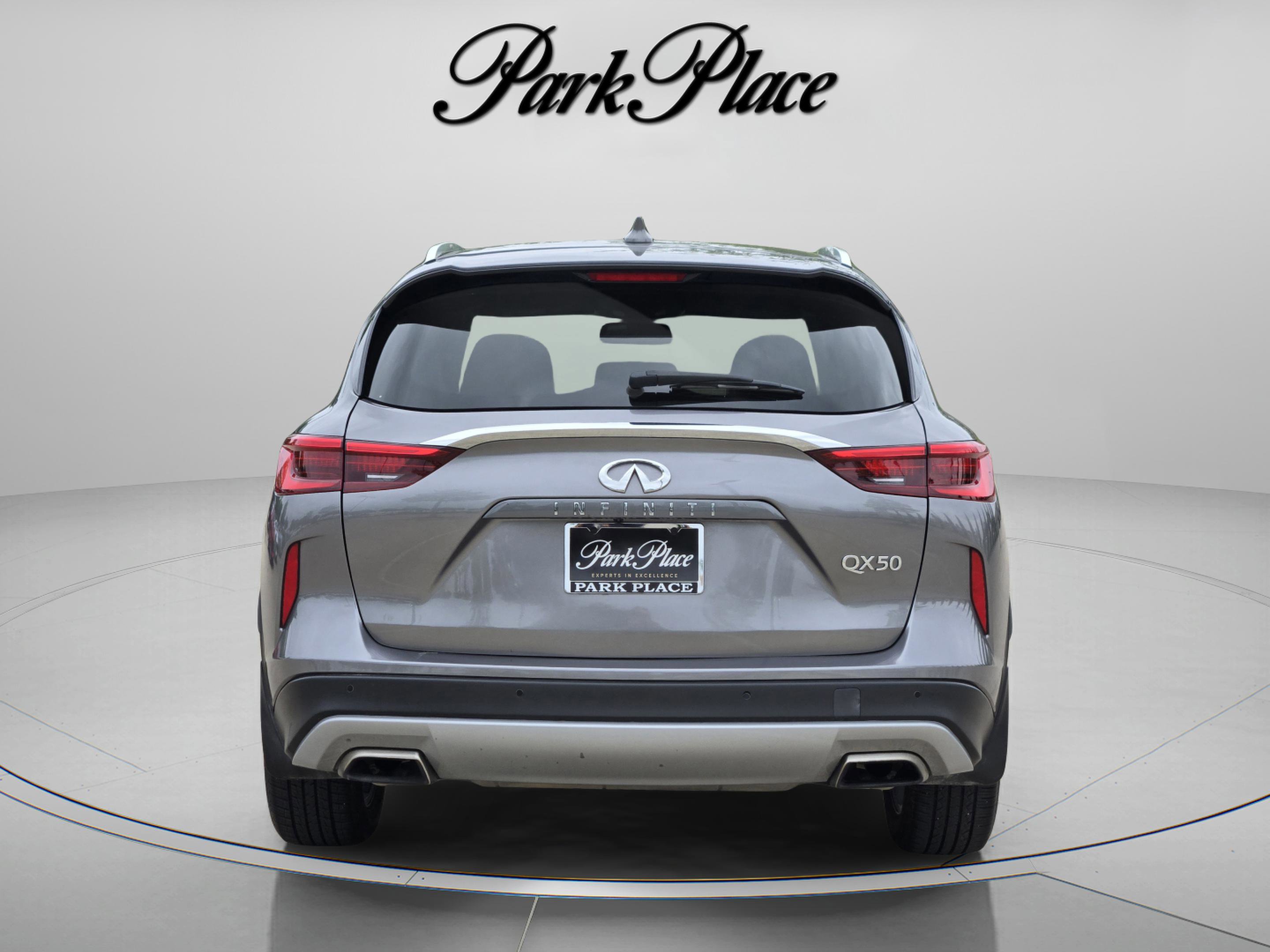 Used 2021 INFINITI QX50 Essential FWD image 4