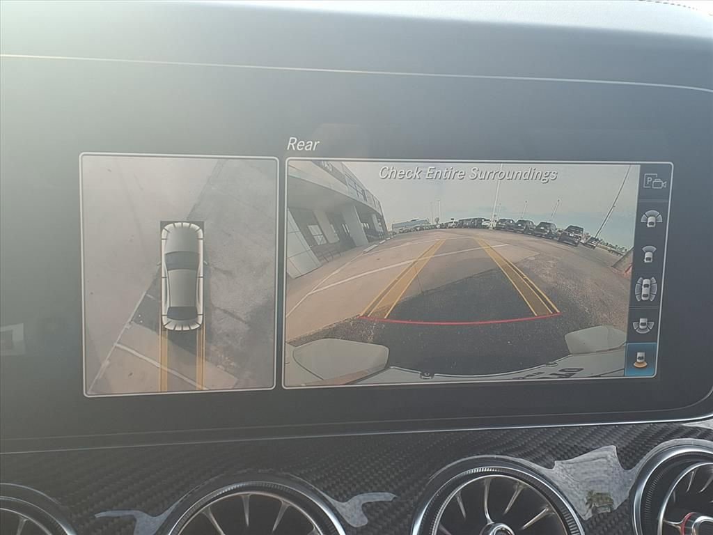 Used 2019 Mercedes-Benz AMG GT 63 image 4