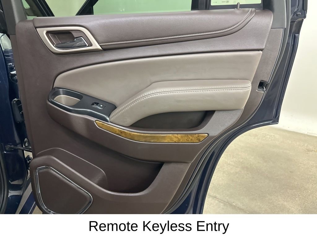 Used 2017 GMC Yukon Denali w/ Enhanced Security Package image 24