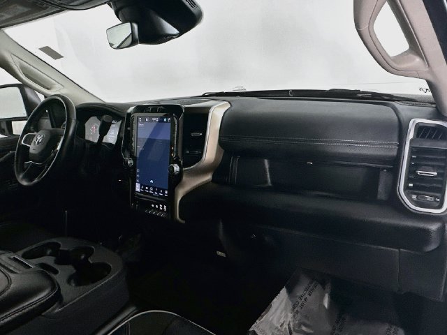 Used 2024 RAM 2500 Laramie w/ Safety Group AWD/4WD image 28