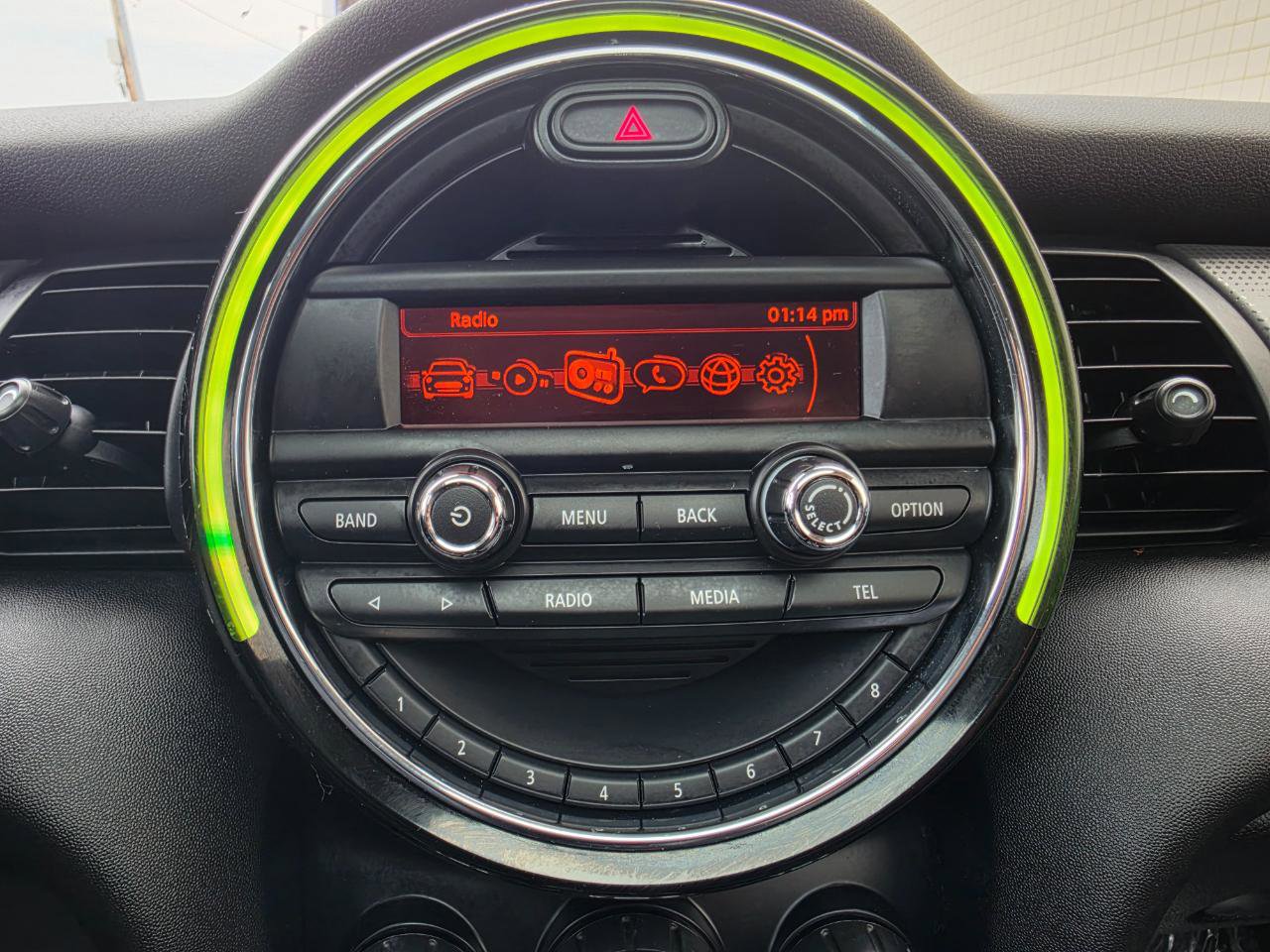 Used 2016 MINI Cooper 4-Door Hardtop FWD image 21