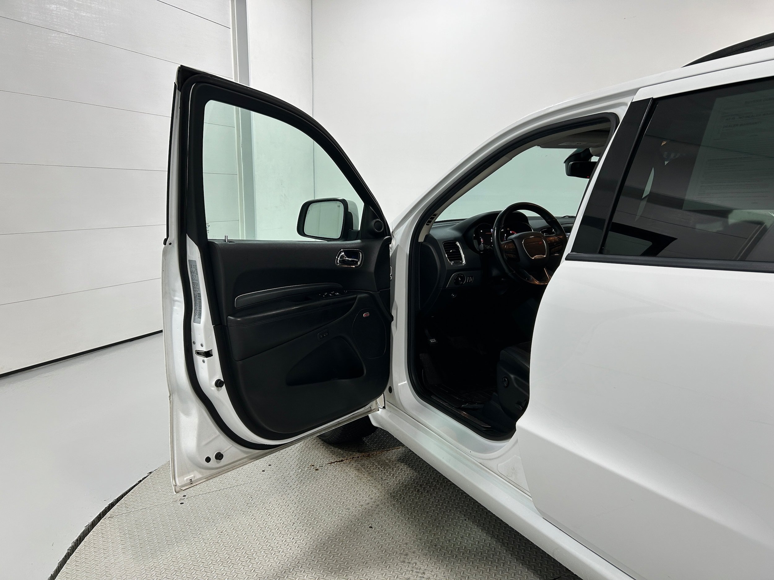 Used 2018 Dodge Durango GT w/ Premium Group AWD/4WD image 26