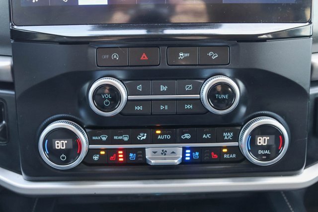 Used 2024 Ford Expedition Max XLT image 26