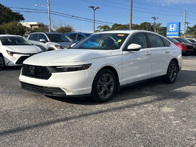 Used 2023 Honda Accord EX image 2