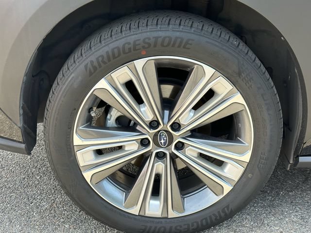 Used 2024 Subaru Solterra Touring w/ Touring Package AWD/4WD image 14