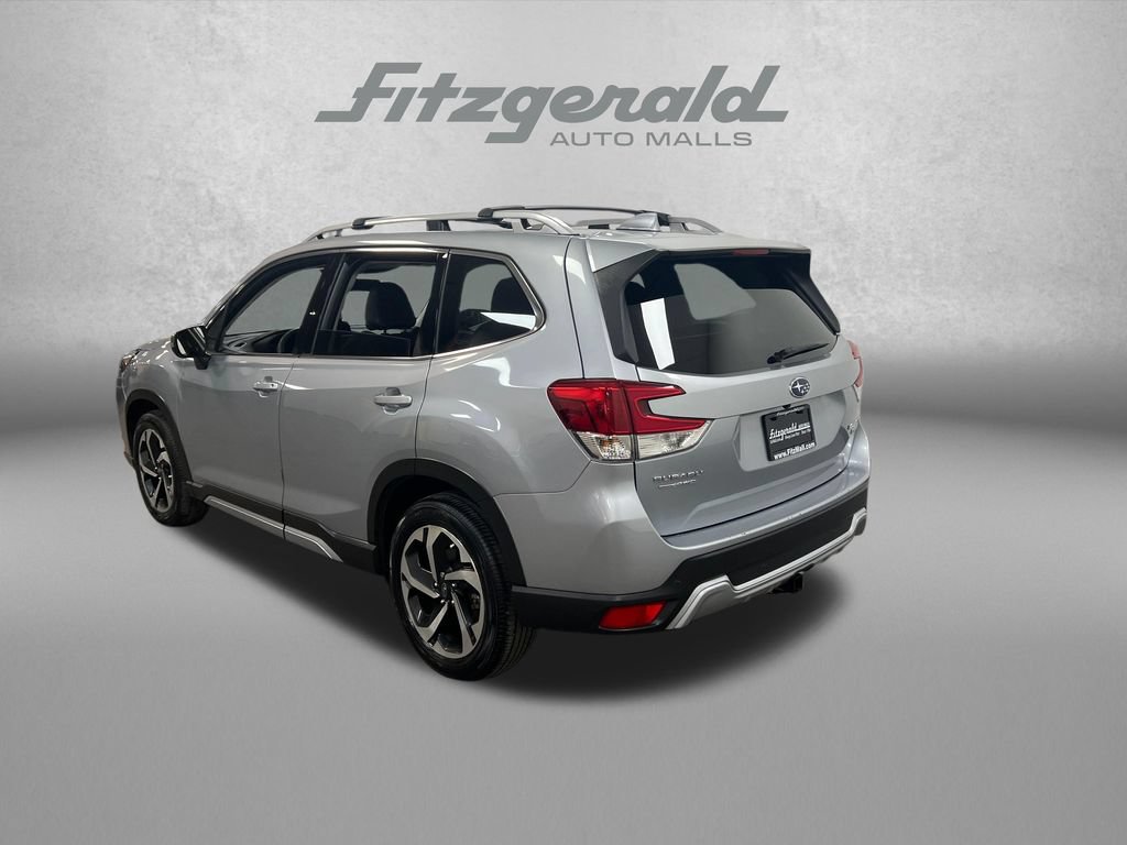 Used 2023 Subaru Forester Touring AWD/4WD image 3
