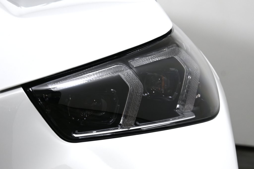 New 2027 BMW X1 xDrive28i AWD/4WD image 11