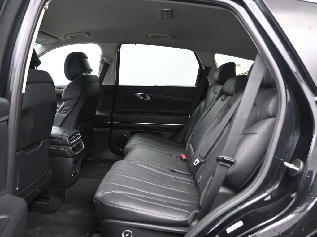 Used 2024 Genesis GV80 2.5T AWD/4WD image 28