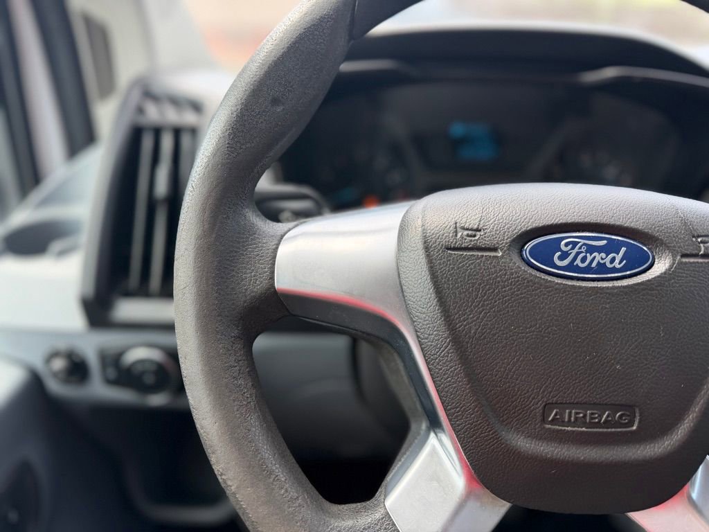 Used 2018 Ford Transit 150 148 Medium Roof RWD image 36
