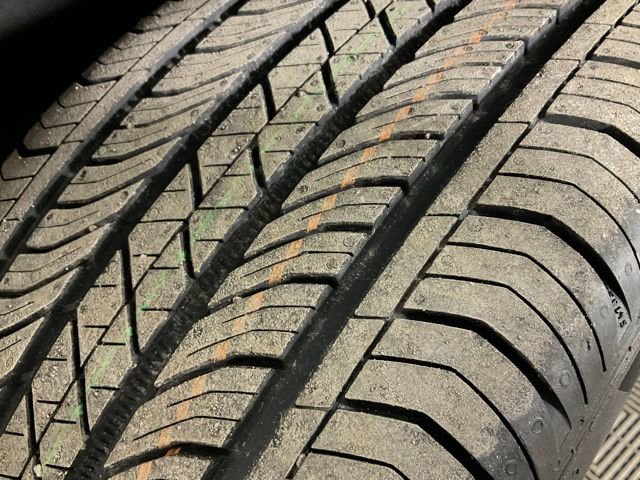 Used 2025 Buick Envision Sport Touring image 40