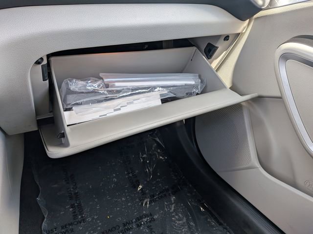 Used 2025 Kia Soul LX w/ LX Technology Package FWD image 27