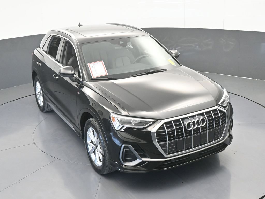 Used 2025 Audi Q3 2.0T Premium image 55