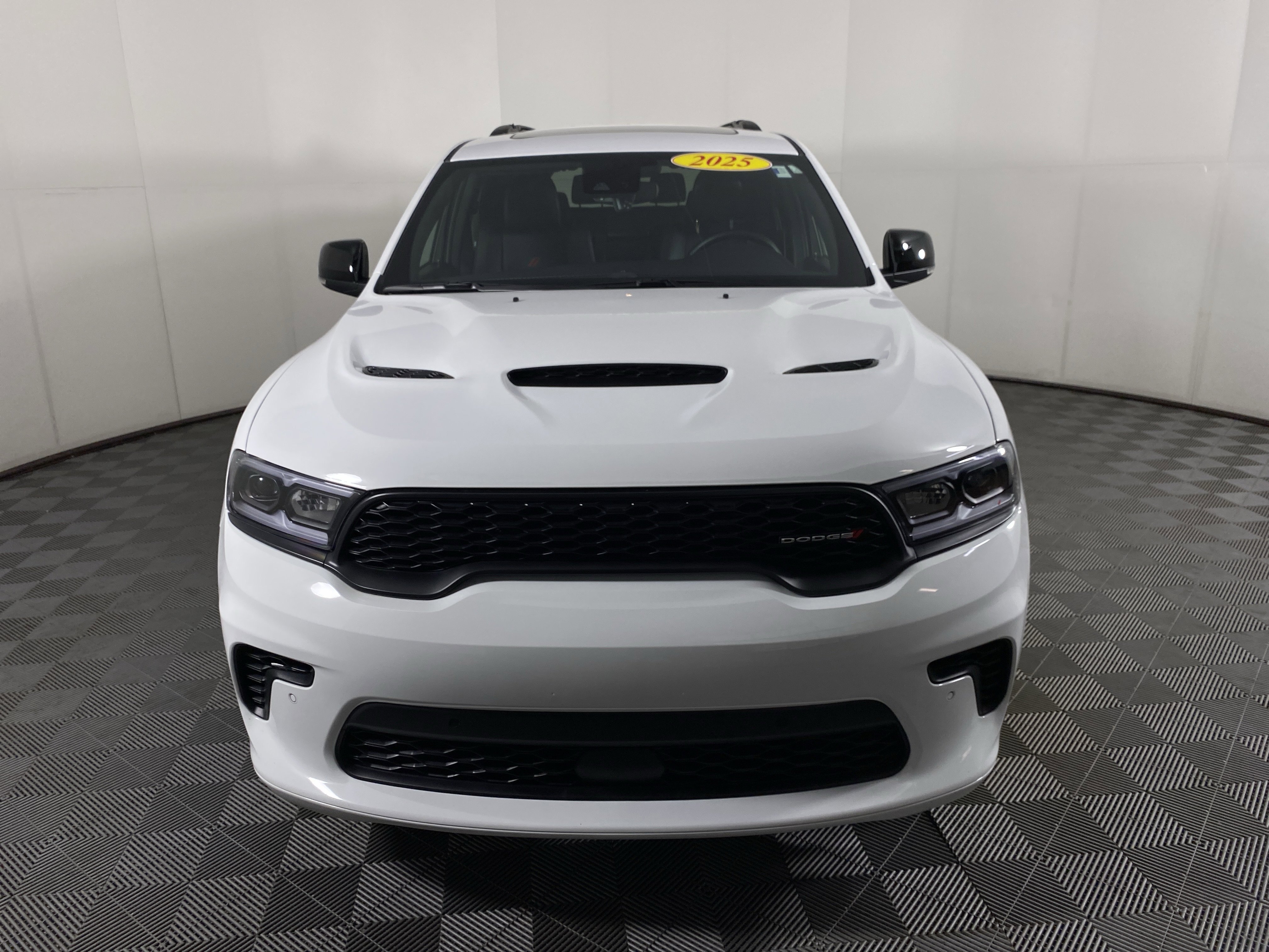 Used 2025 Dodge Durango GT image 13