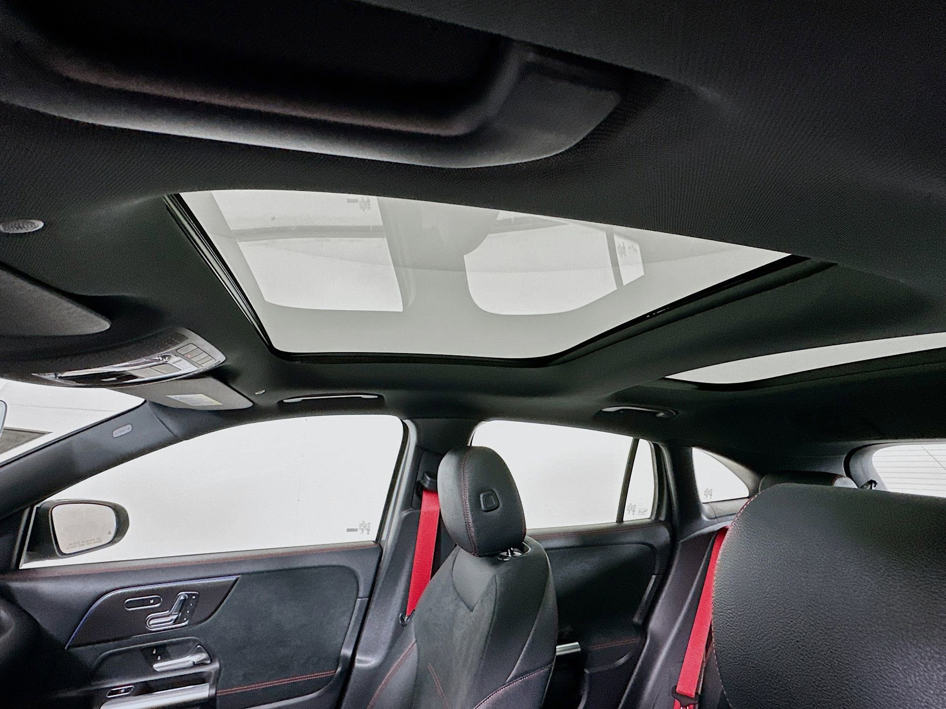 New 2026 Mercedes-Benz GLA 35 AMG 4MATIC image 24