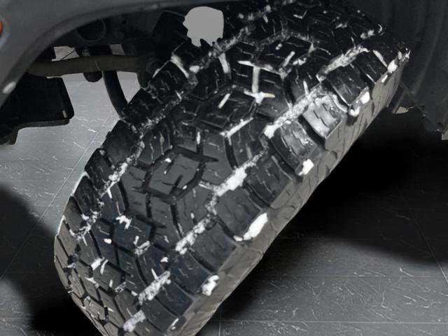 Used 2021 Jeep Gladiator Sport image 37